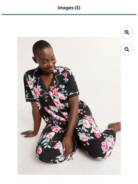 Floral Short-Sleeve Pajama Set - Black with Pink Roses